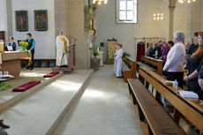 Festgottesdienst für die Kommunionjubilare an Ostermontag (Foto: Karl-Franz Thiede)